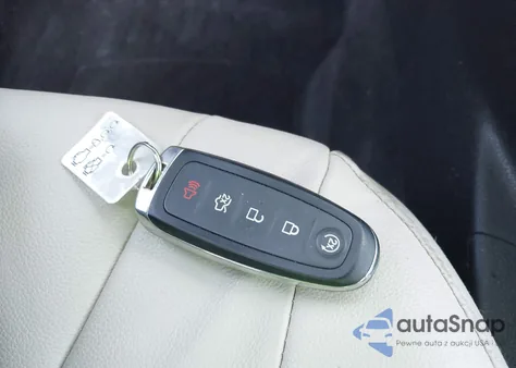 2018 Ford Focus Titanium from USA, damaged, VIN 1FADP3J22JL314642